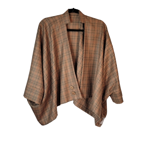 Tethera Greys Hand Made in Scotland Cover Pull Over Cape Sleeves Faux Buttons OS - Picture 3 of 16